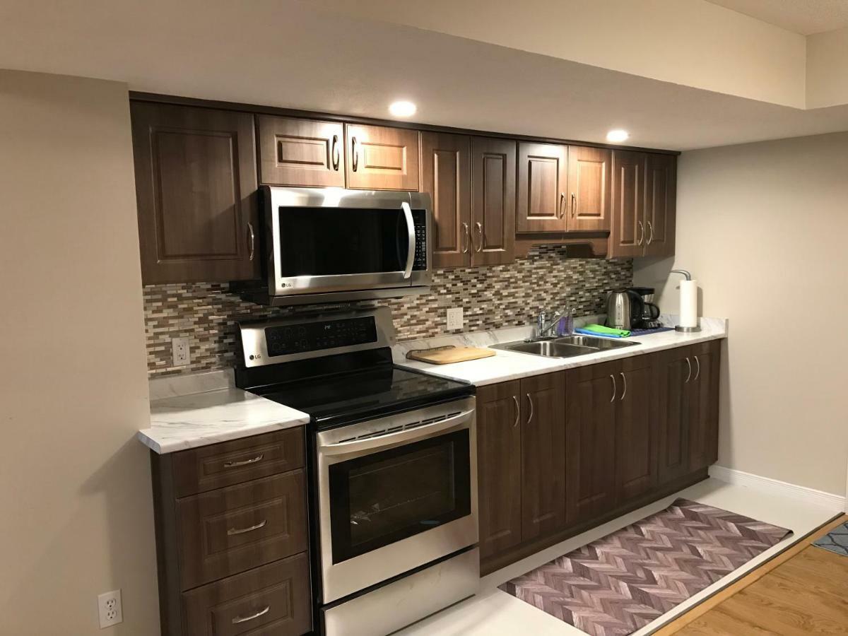 Self Check-In Spacious Apartment With Full Kitchen Ottawa Exterior foto