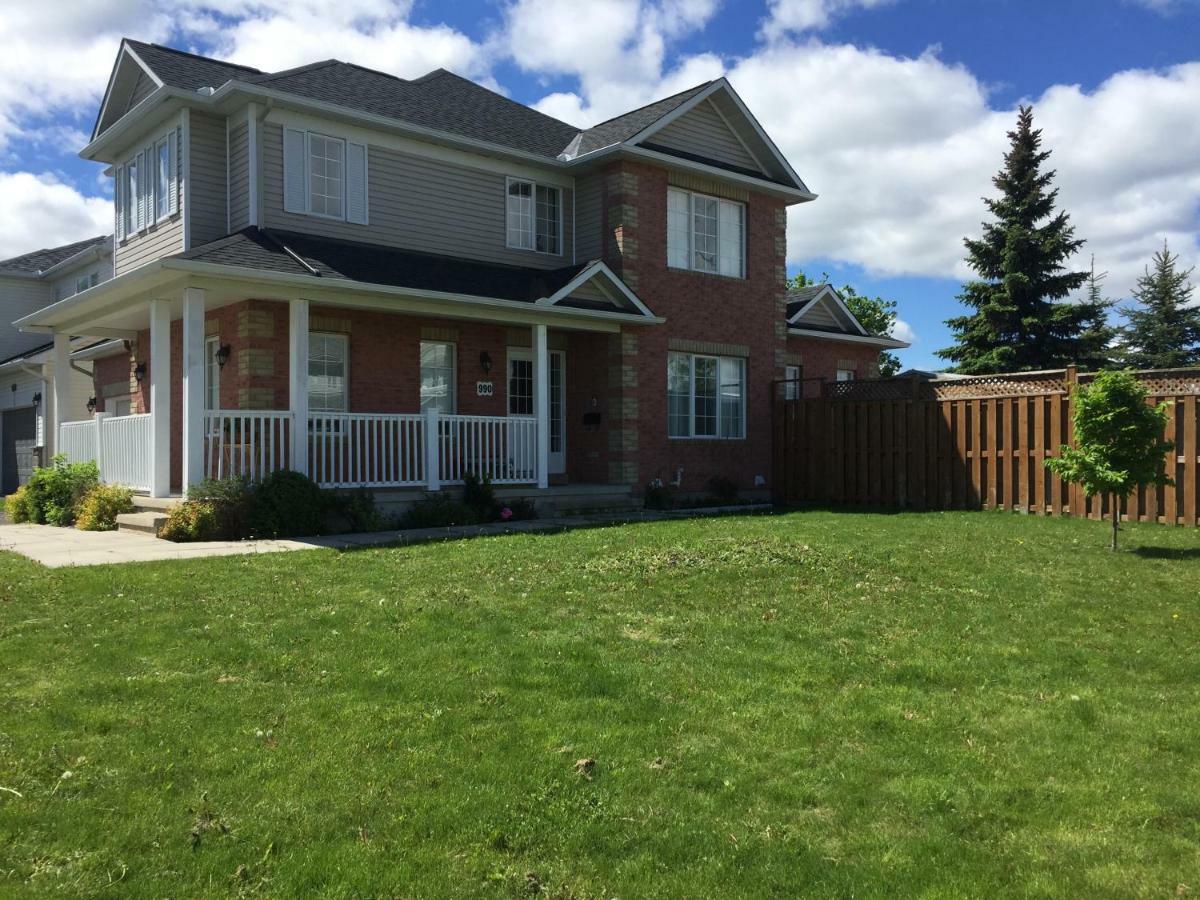 Self Check-In Spacious Apartment With Full Kitchen Ottawa Exterior foto